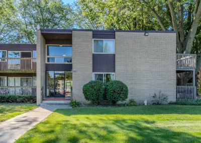 river drive apartment community building zoom